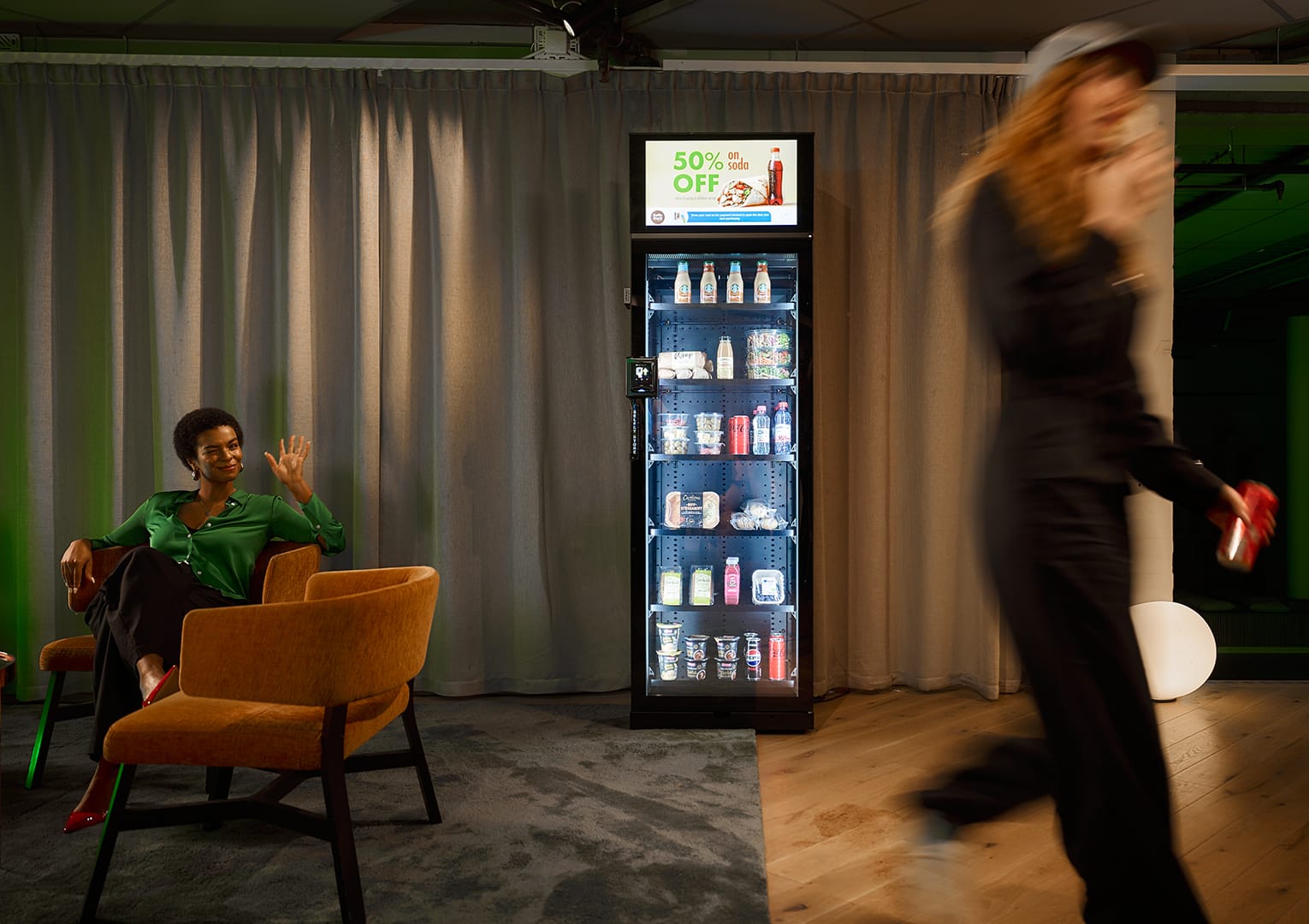 Selfly Fridge içecek otomatı